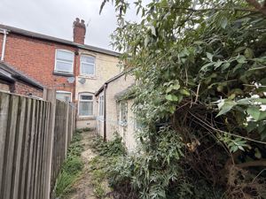 Photo 7- click for photo gallery